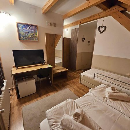 Hotel Tarvisio Four Seasons Esterno foto
