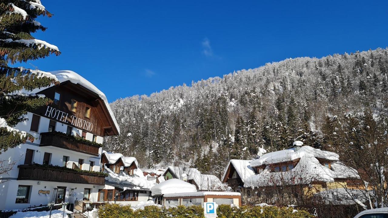 Hotel Tarvisio Four Seasons Esterno foto