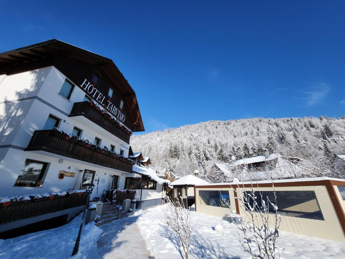 Hotel Tarvisio Four Seasons Esterno foto