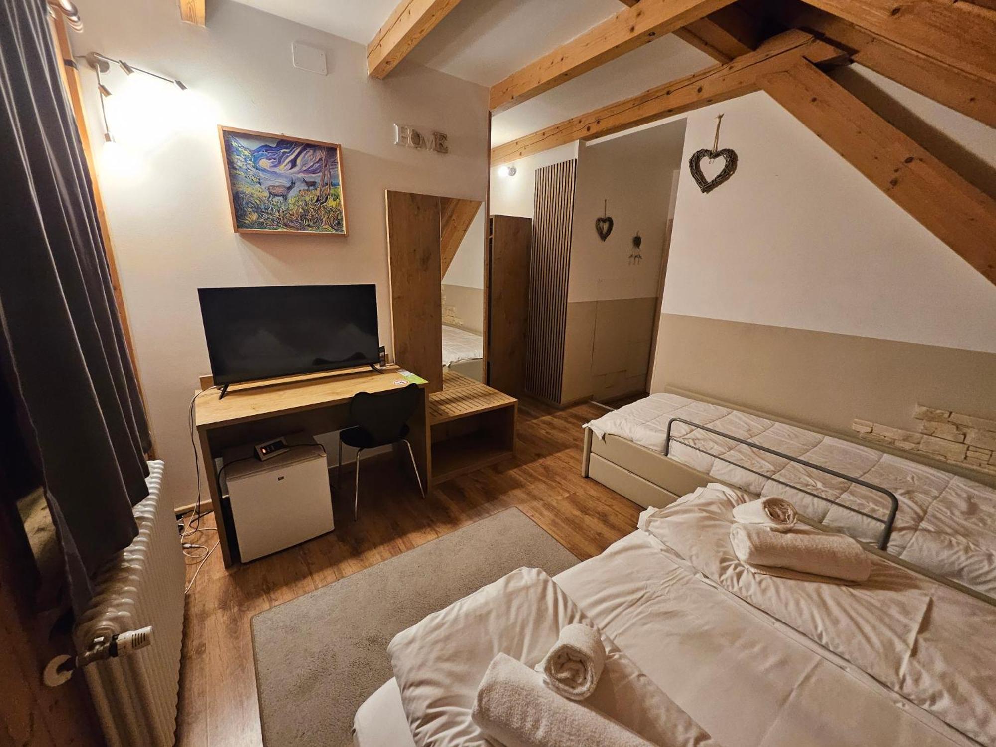 Hotel Tarvisio Four Seasons Esterno foto