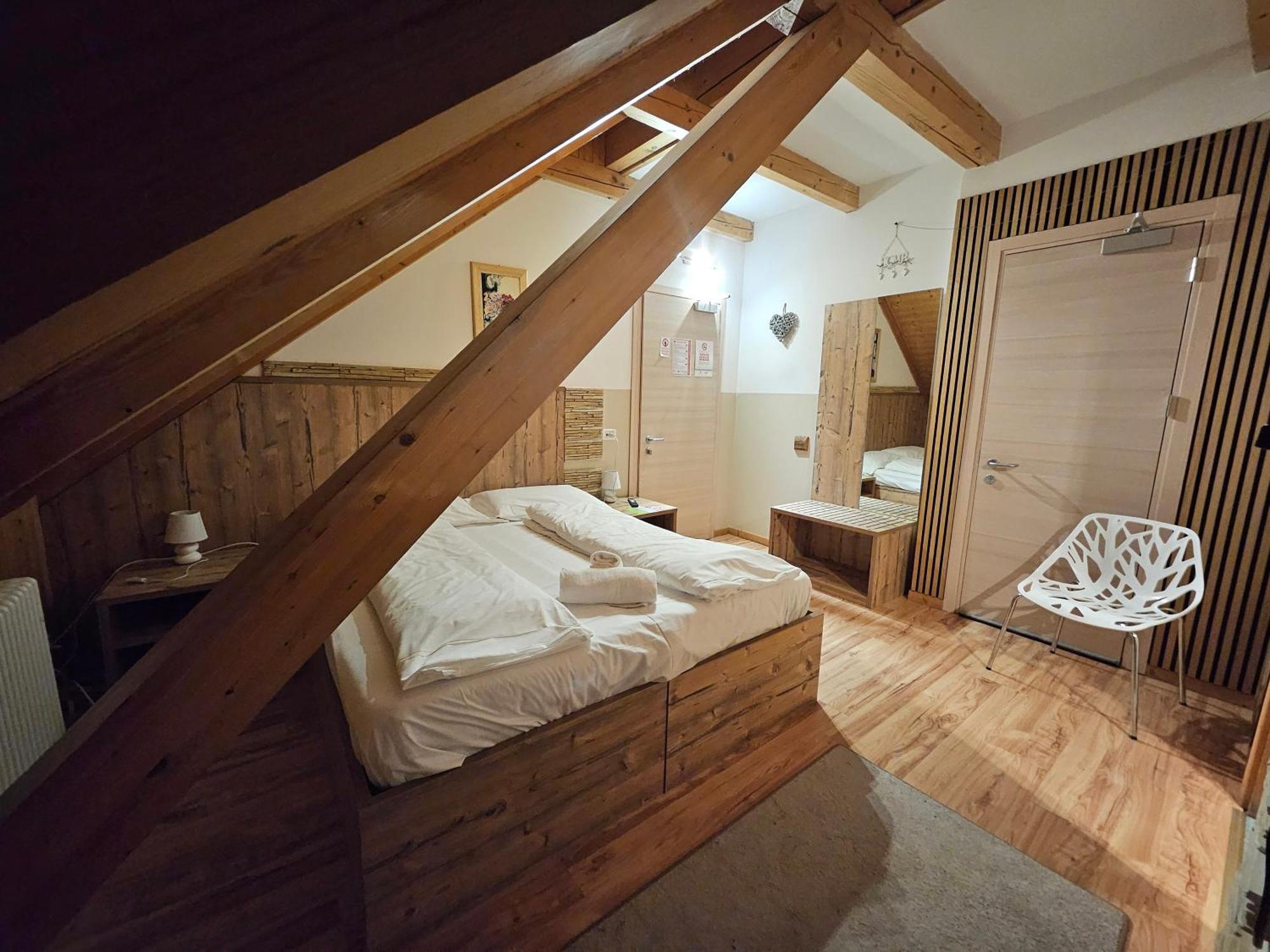 Hotel Tarvisio Four Seasons Esterno foto