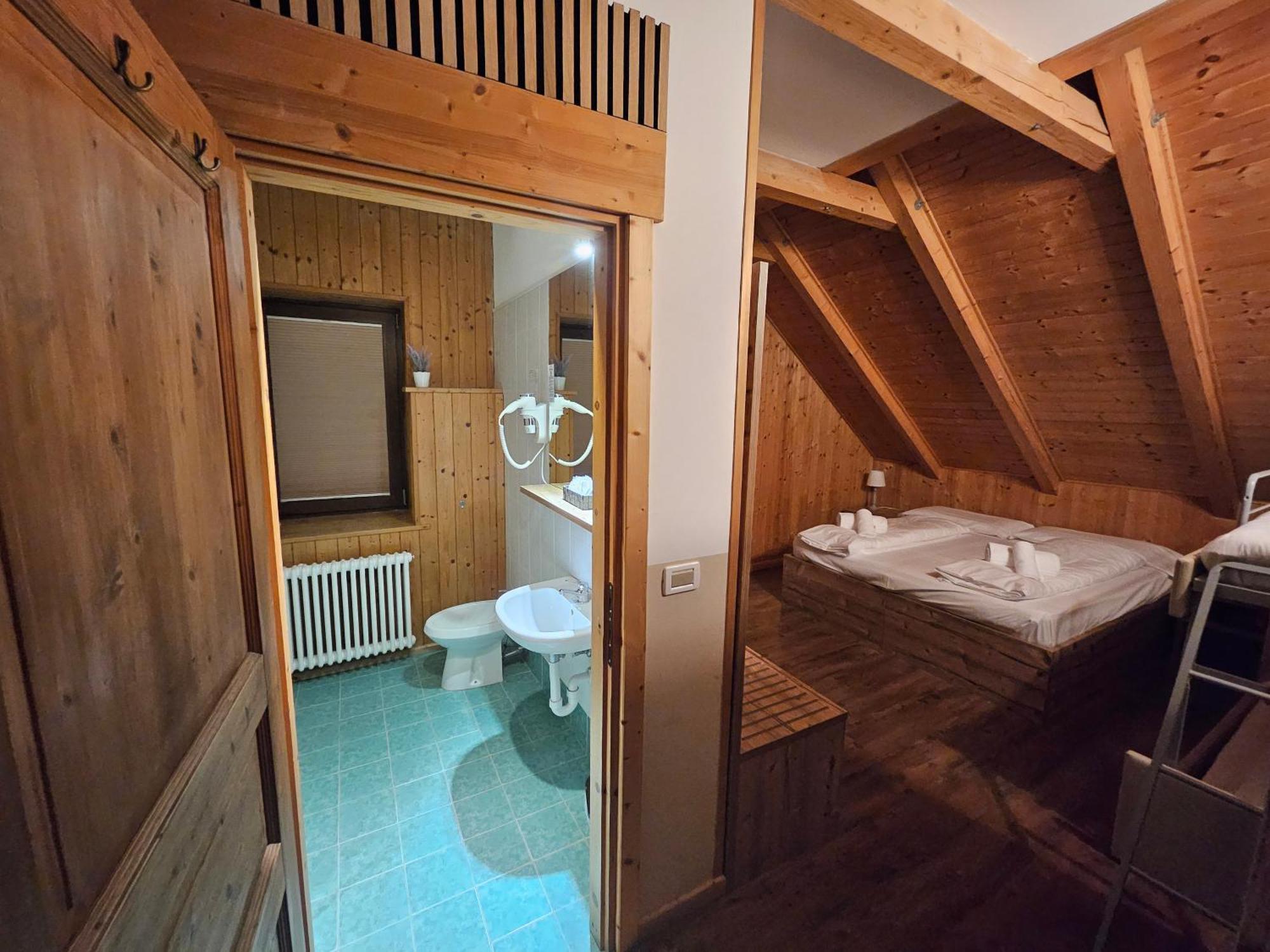 Hotel Tarvisio Four Seasons Esterno foto