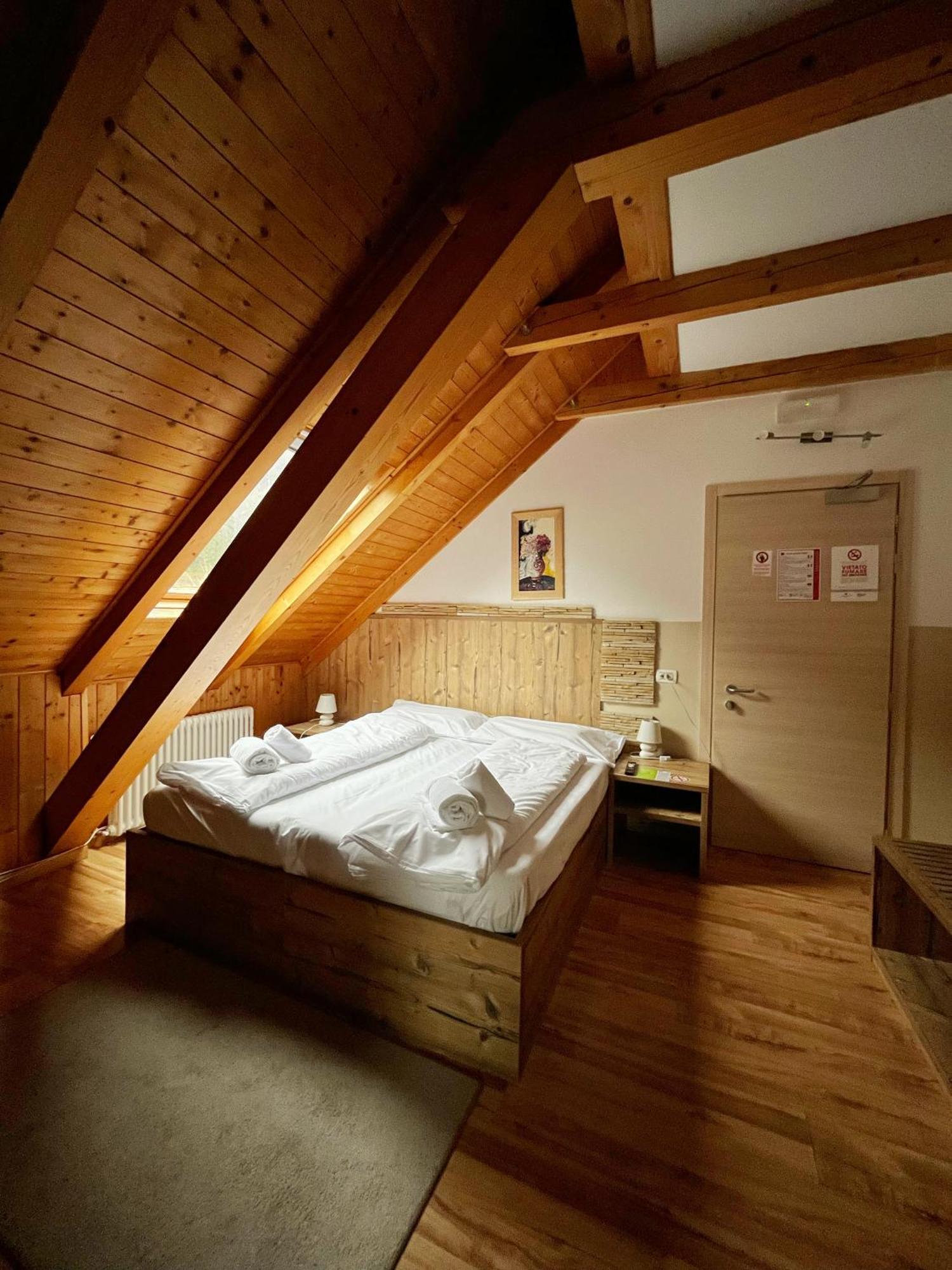 Hotel Tarvisio Four Seasons Esterno foto