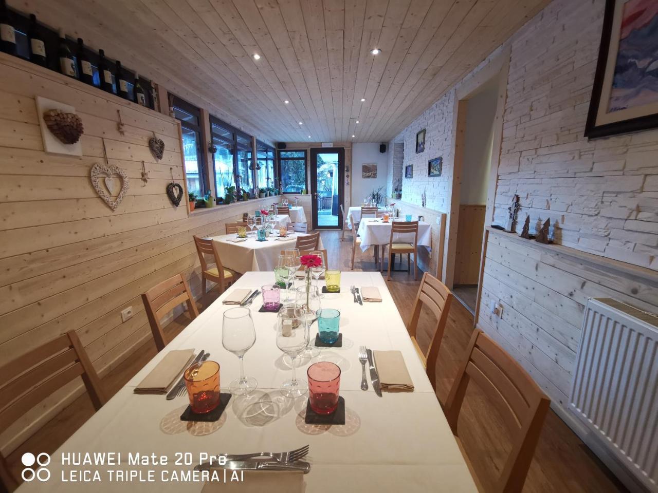 Hotel Tarvisio Four Seasons Esterno foto