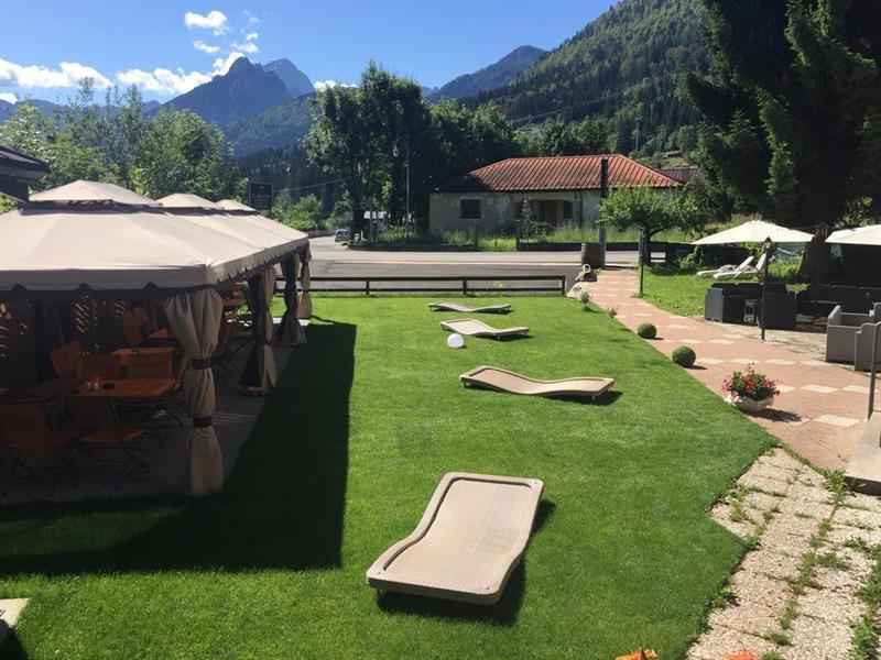 Hotel Tarvisio Four Seasons Esterno foto