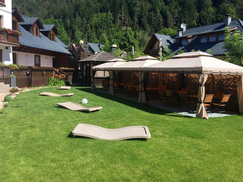 Hotel Tarvisio Four Seasons Esterno foto